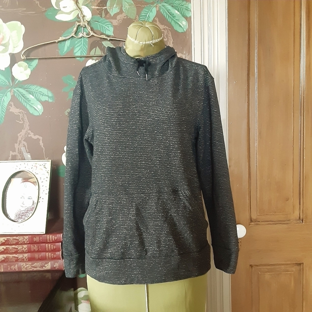 CHAMPION Hoodie Size Medium